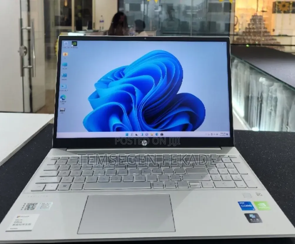 New Laptop HP Pavilion 15 16GB Intel Core i5 SSD 512GB