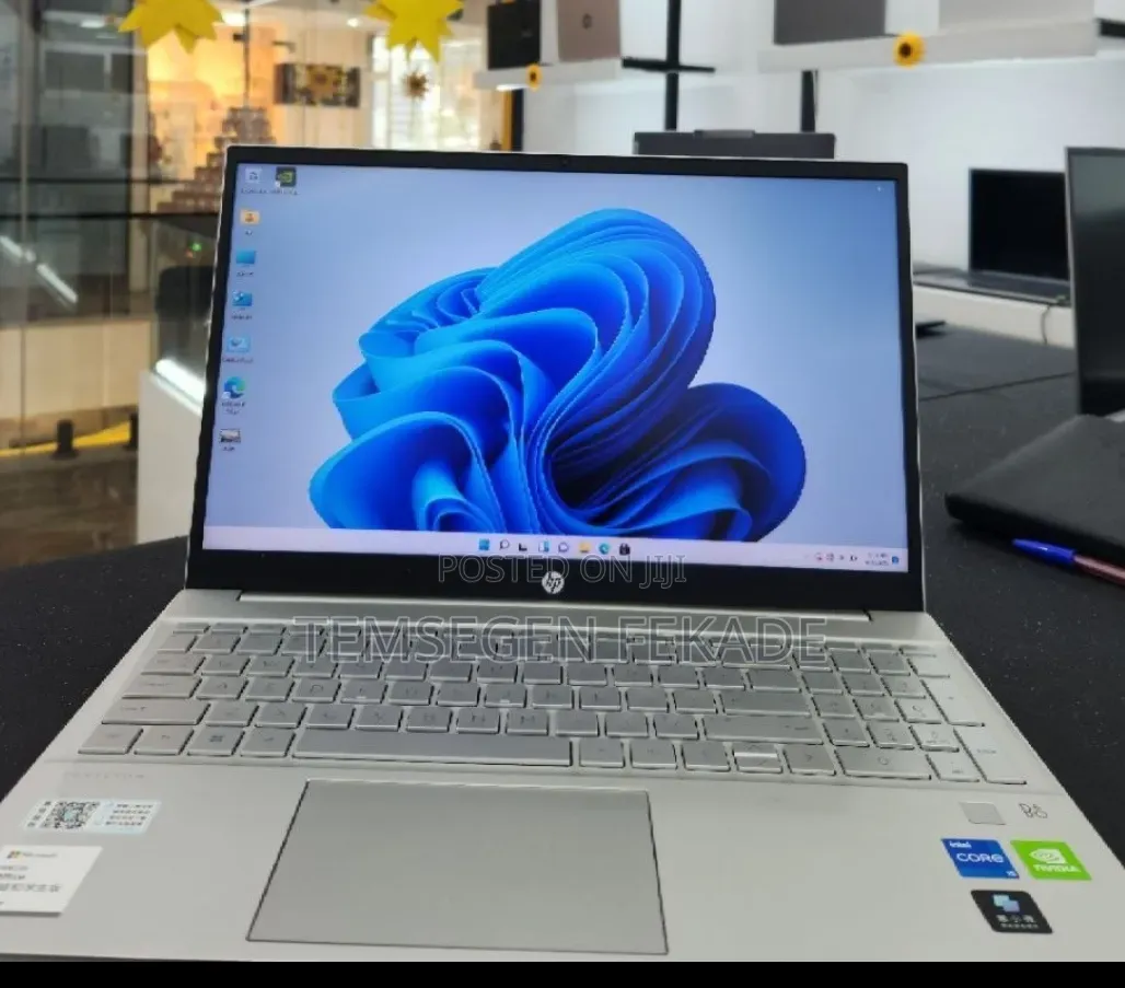 New Laptop HP Pavilion 15 16GB Intel Core i5 SSD 512GB