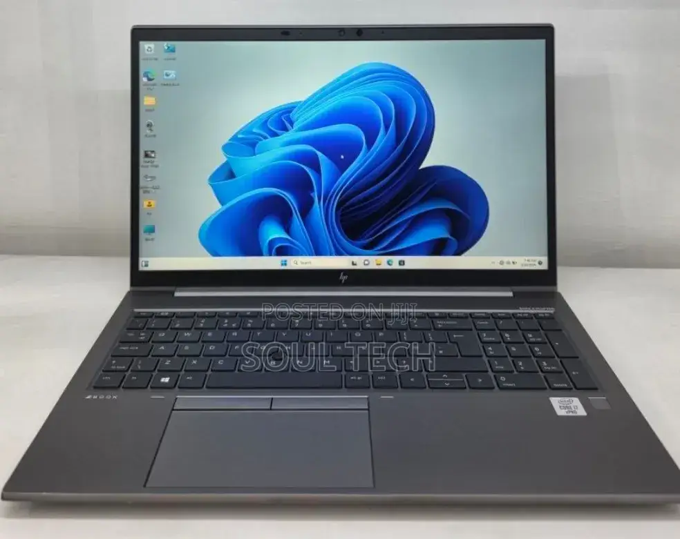 New Laptop HP ZBook Firefly 15 G7 16GB Intel Core i7 SSD 512GB