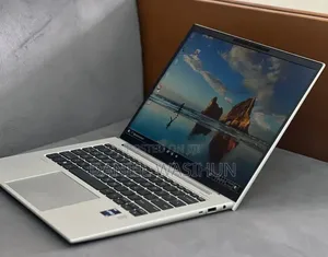 New Laptop HP EliteBook 840 G10 16GB Intel Core i7 SSD 512GB
