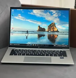 New Laptop HP EliteBook 840 G10 16GB Intel Core i7 SSD 512GB