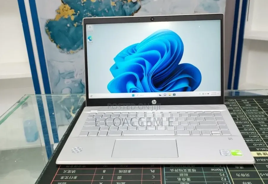 New Laptop HP 16GB Intel Core i5 SSD 512GB
