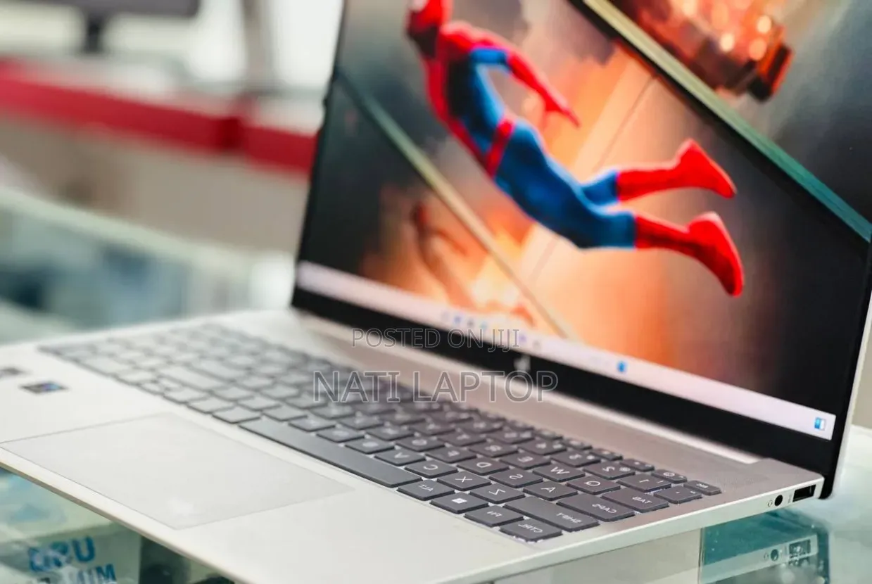 New Laptop HP Pavilion 15 16GB Intel Core i7 SSD 1T