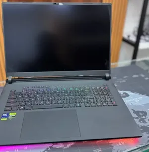 New Laptop Asus ROG Strix G18 32GB Intel Core Ultra 9 SSD 2T