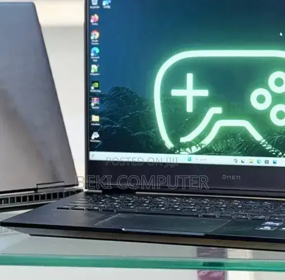 New Laptop HP Omen 16 16GB Intel Core i9 SSD 1T