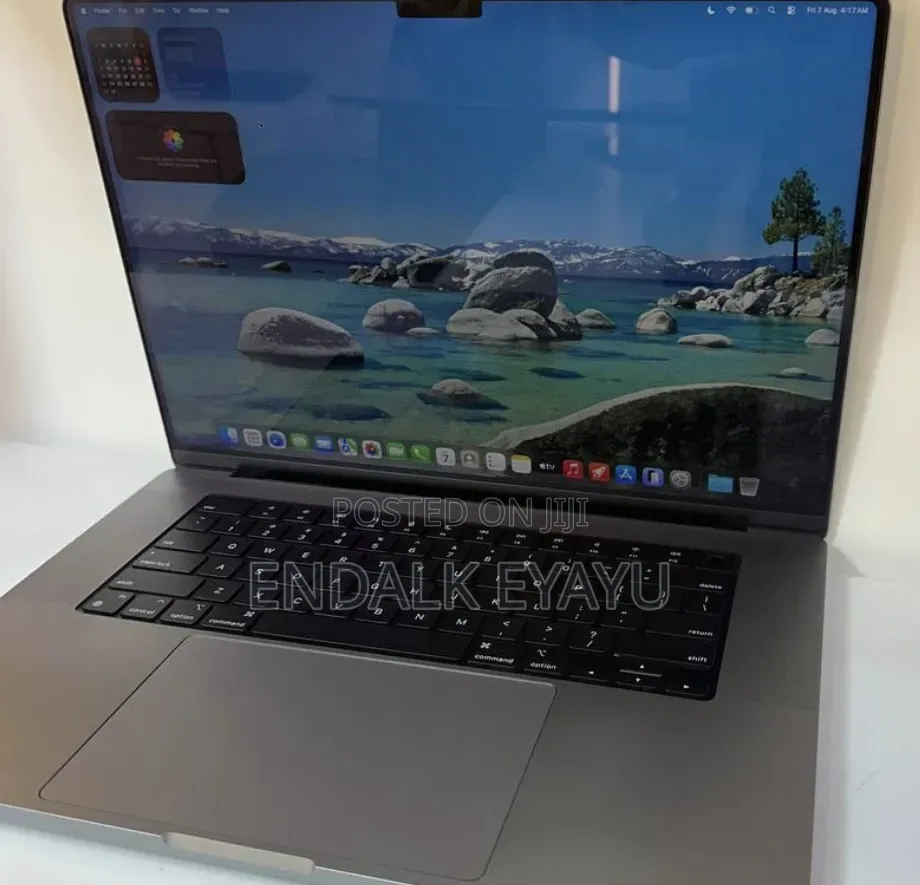 New Laptop Apple MacBook Pro 2021 M1 32GB Apple M1 Pro SSD 512GB