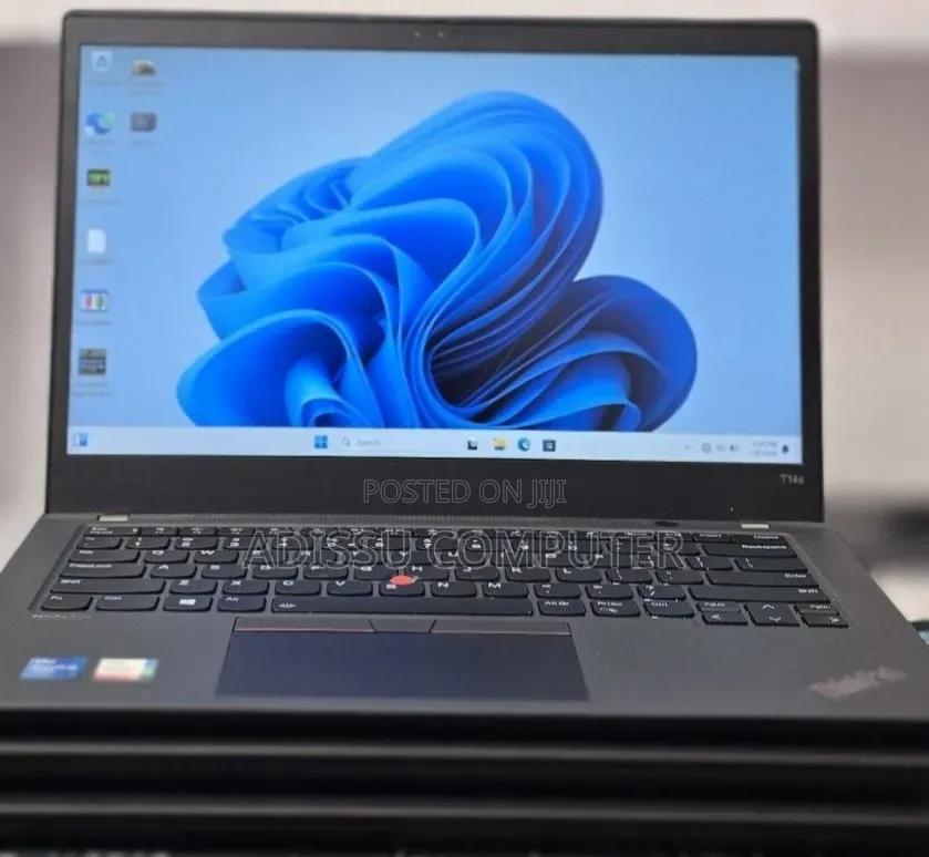New Laptop Lenovo ThinkPad T14s G4 16GB Intel Core i5 SSD 512GB