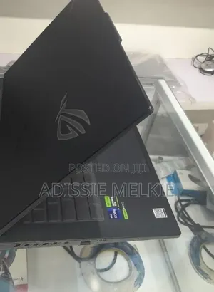 New Laptop Asus ROG Strix G15 16GB Intel Core i9 SSD 1T