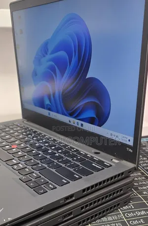 New Laptop Lenovo ThinkPad T14s G4 16GB Intel Core i5 SSD 512GB