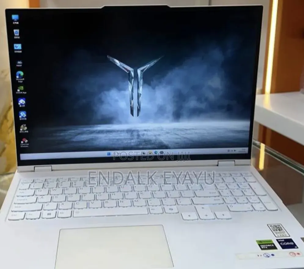 New Laptop Lenovo Legion 9 16GB Intel Core i9 SSD 1T