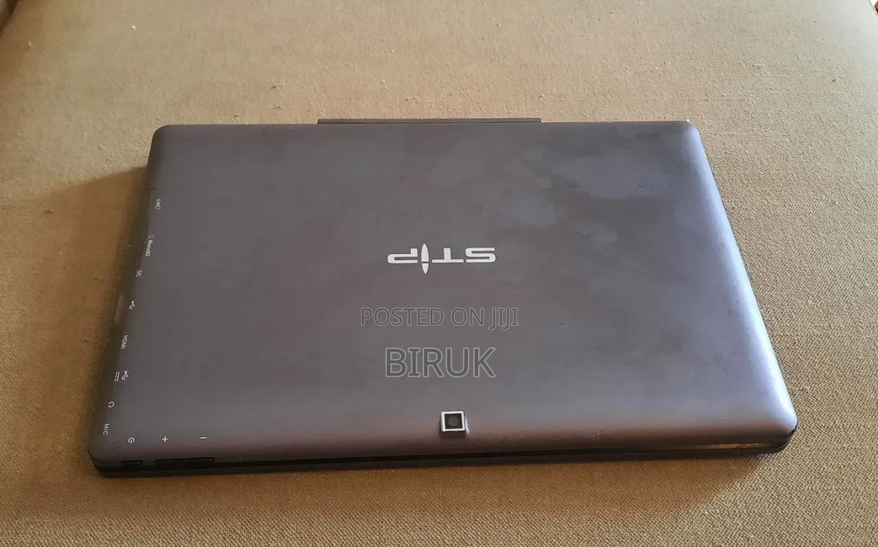 Laptop 2GB Intel SSD 32GB