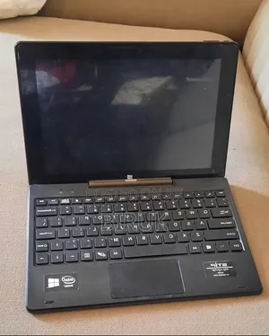 Laptop 2GB Intel SSD 32GB