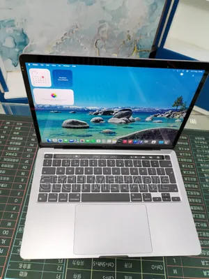 New Laptop Apple MacBook Pro 2020 M1 8GB Apple M1 SSD 512GB
