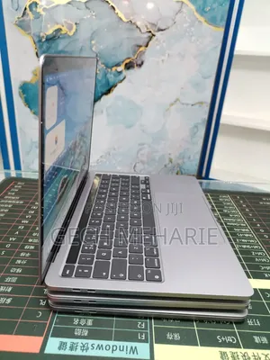 New Laptop Apple MacBook Pro 2020 M1 8GB Apple M1 SSD 512GB