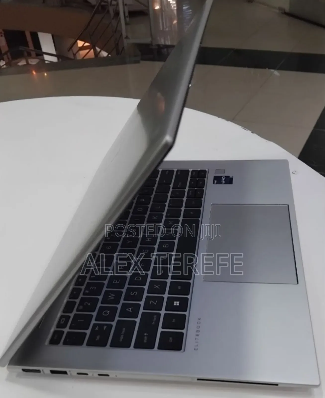 New Laptop HP EliteBook 840 G10 16GB Intel Core i7 SSD 512GB