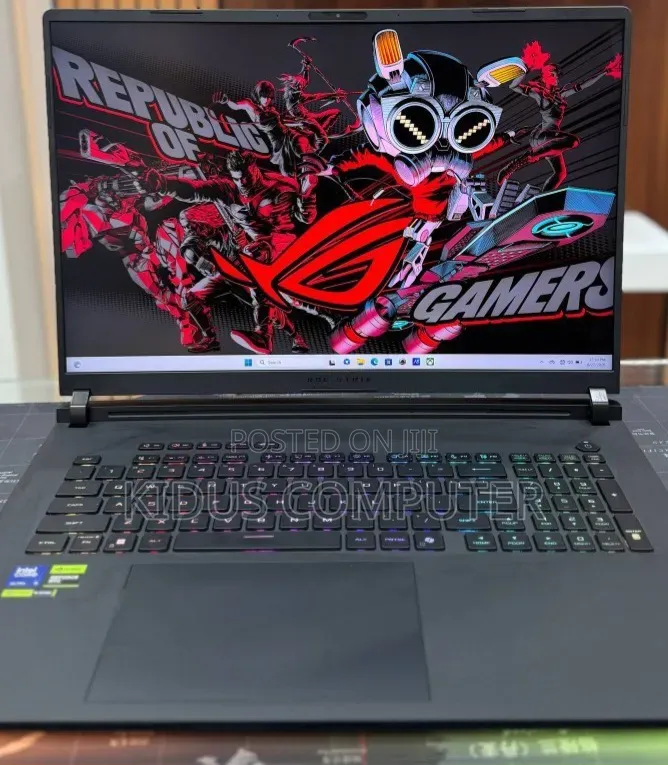 New Laptop Asus ROG Strix G16 G614 32GB Intel Core Ultra 9 SSD 2T