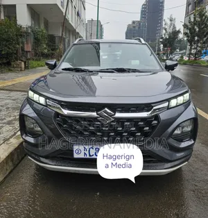 Suzuki Fronx 2025 Gray