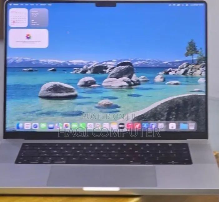 New Laptop Apple MacBook Pro 2020 M1 32GB Apple M1 Pro SSD 512GB