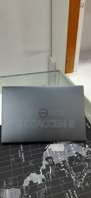 New Laptop Dell XPS 13 9320 16GB Intel Core i7 SSD 512GB