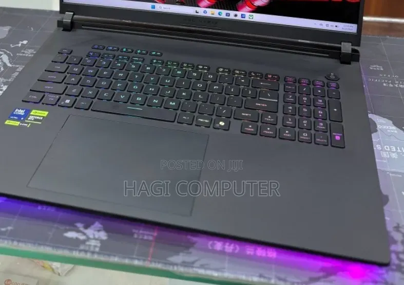 New Laptop Asus ROG Strix G18 32GB Intel Core Ultra 9 SSD 2T