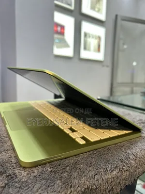 Laptop Apple MacBook Neo 2026 8GB eMMC 256GB