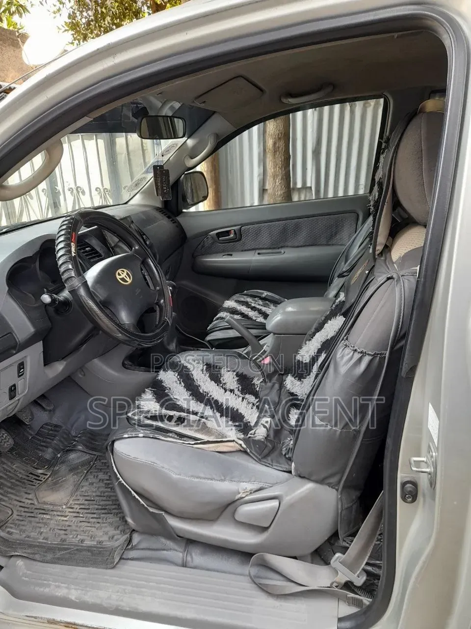 Toyota Hilux 2007 Silver