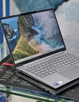 New Laptop Lenovo Thinkbook 14 16GB Intel Core Ultra 7 SSD 512GB