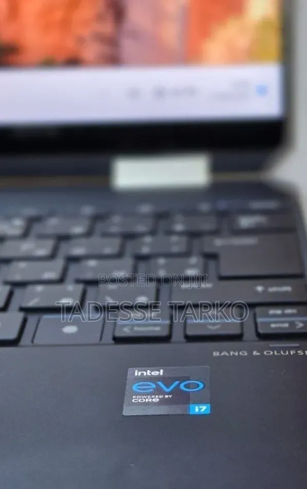 New Laptop HP Spectre 16GB Intel Core i7 SSD 512GB