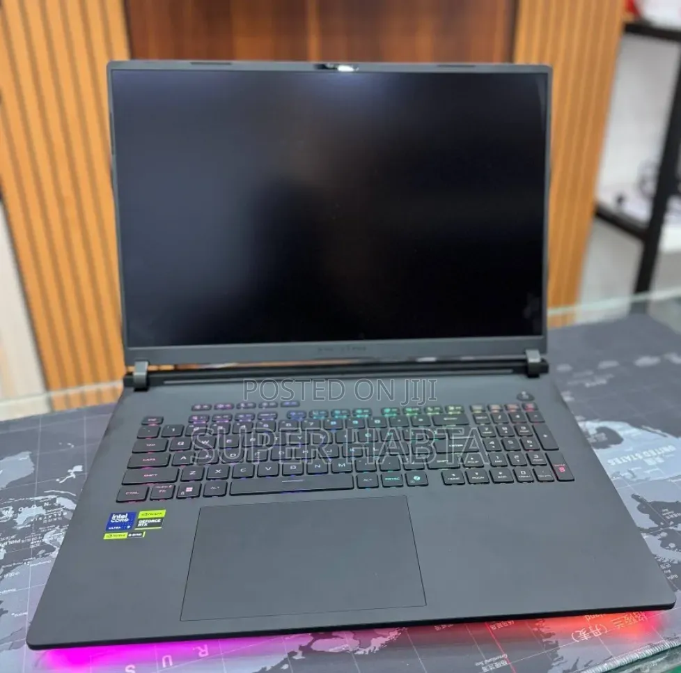 New Laptop Asus ROG Strix G18 32GB Intel Core Ultra 9 SSD 2T