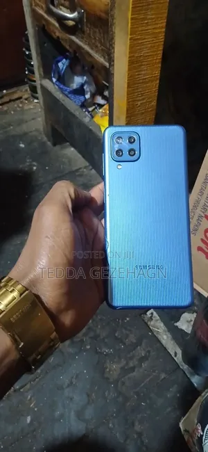 Samsung Galaxy M22 128 GB Blue