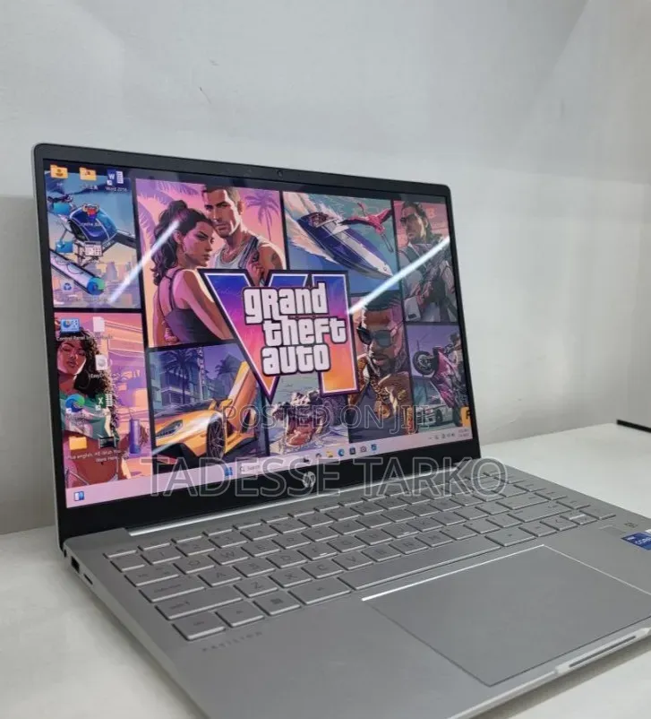 New Laptop HP Pavilion 14 16GB Intel Core i5 SSD 512GB