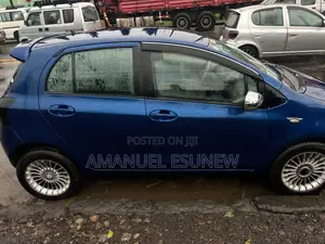 Toyota Yaris 1.0 2005 Blue