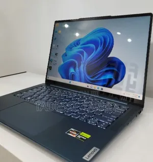 New Laptop Lenovo 16GB AMD Ryzen 7 SSD 512GB