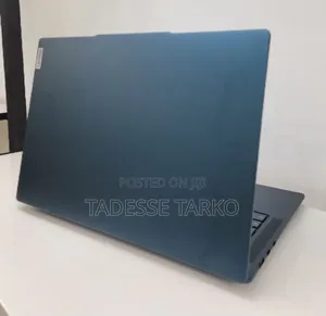 New Laptop Lenovo 16GB AMD Ryzen 7 SSD 512GB