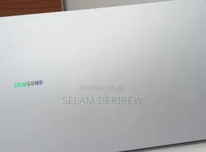 New Laptop Samsung Galaxy Book4 8GB Intel Core i5 SSD 512GB