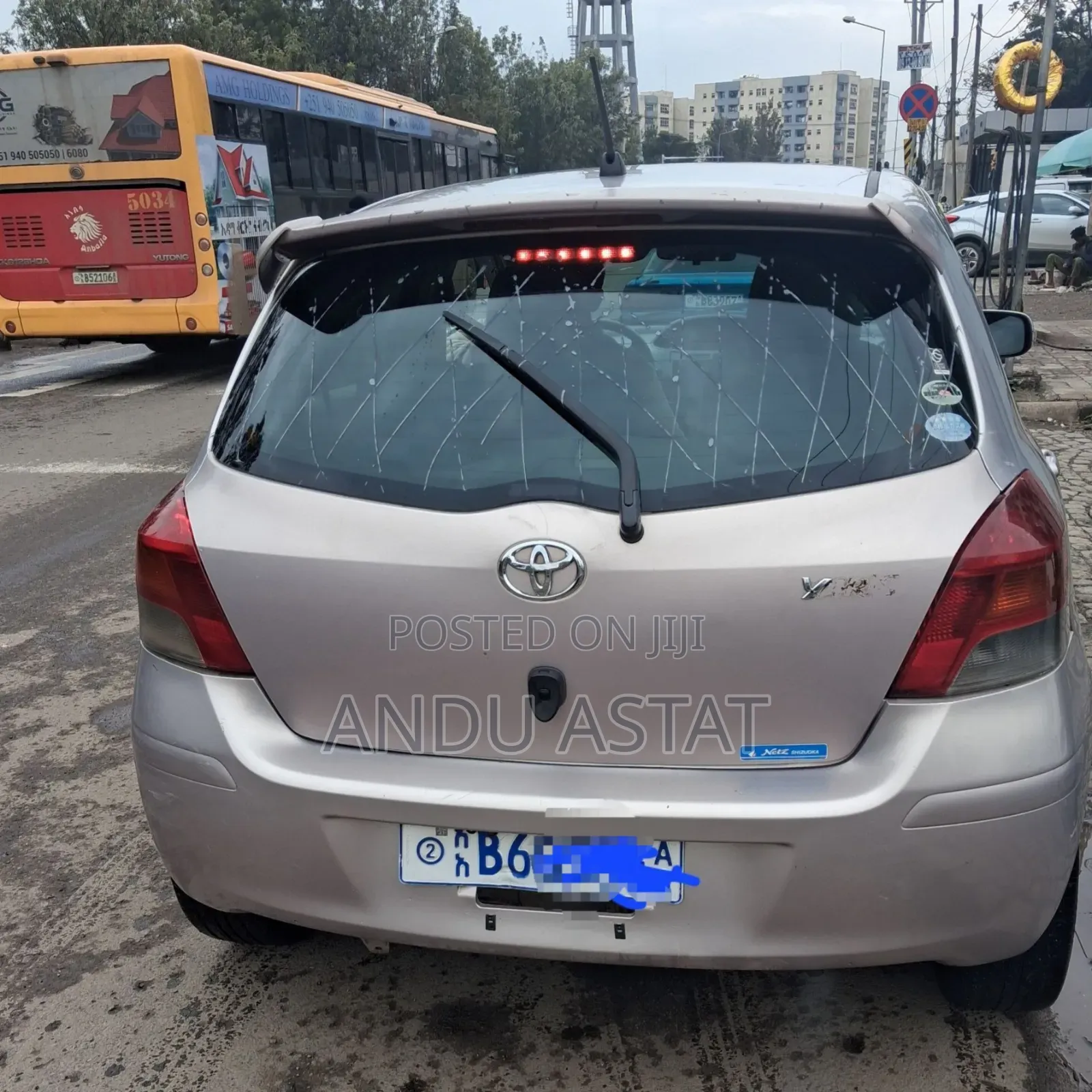 Toyota Yaris 2010 Pink