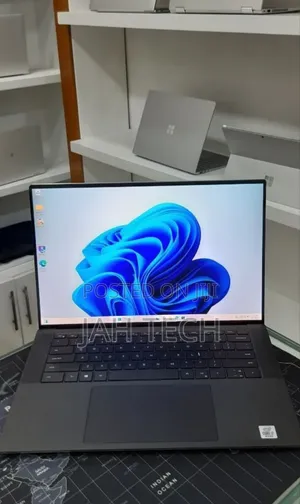 New Laptop Dell XPS 15 16GB Intel Core i7 SSD 512GB