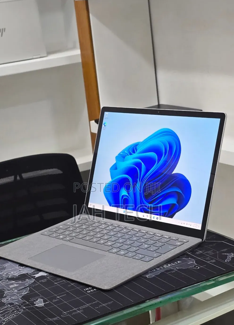New Laptop Microsoft Surface Laptop 4 16GB Intel Core i5 SSD 512GB