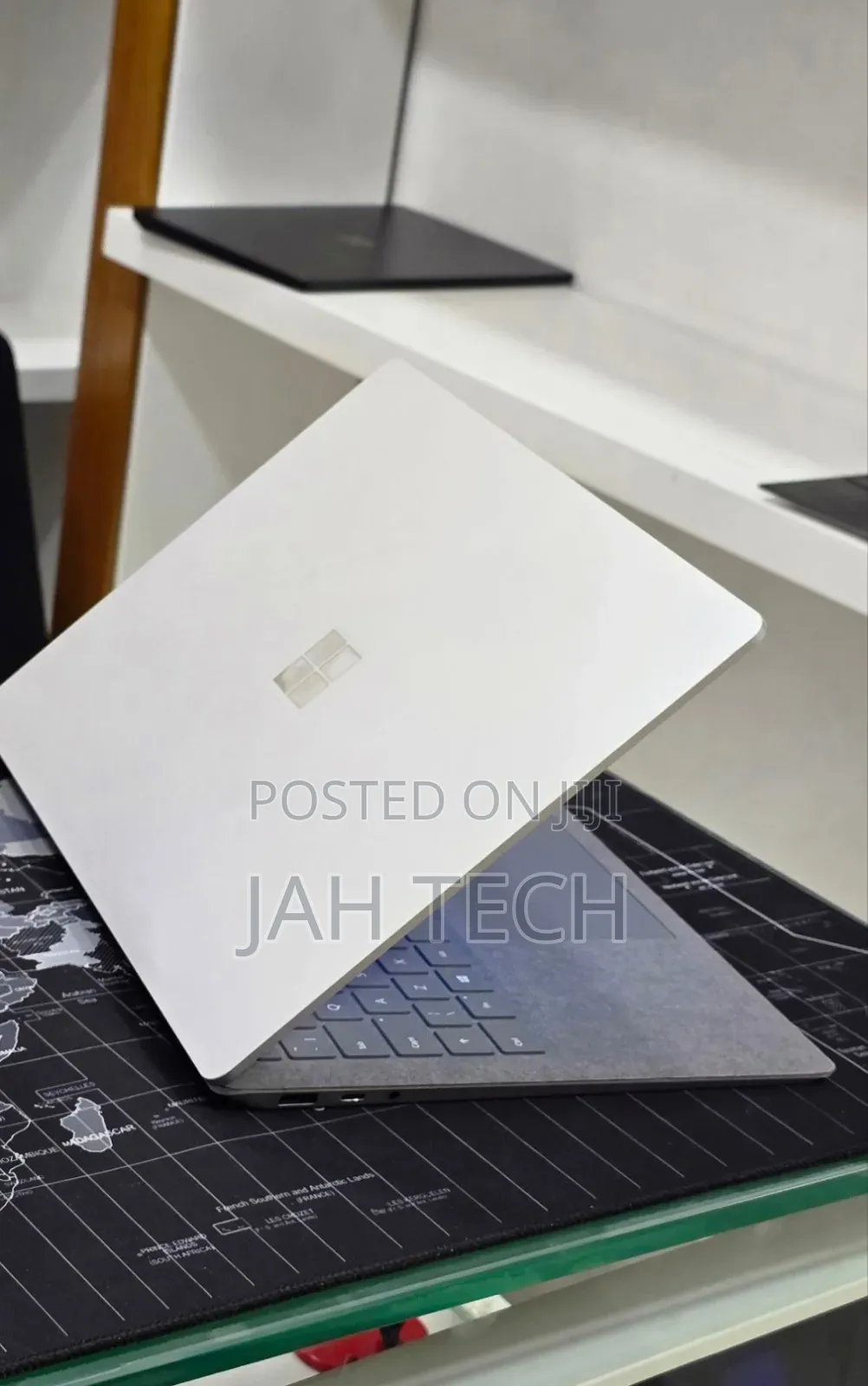New Laptop Microsoft Surface Laptop 4 16GB Intel Core i5 SSD 512GB