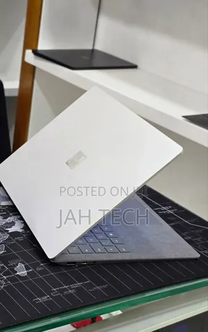 New Laptop Microsoft Surface Laptop 4 16GB Intel Core i5 SSD 512GB