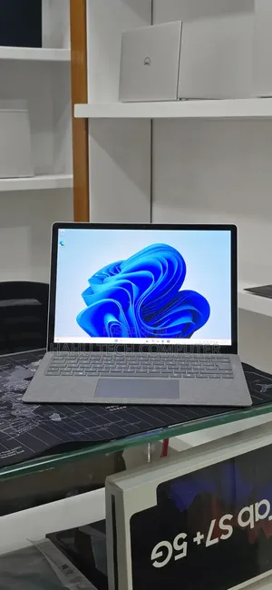 New Laptop Microsoft Surface Laptop 4 16GB Intel Core i5 SSD 512GB
