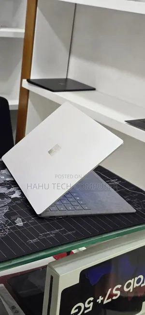 New Laptop Microsoft Surface Laptop 4 16GB Intel Core i5 SSD 512GB