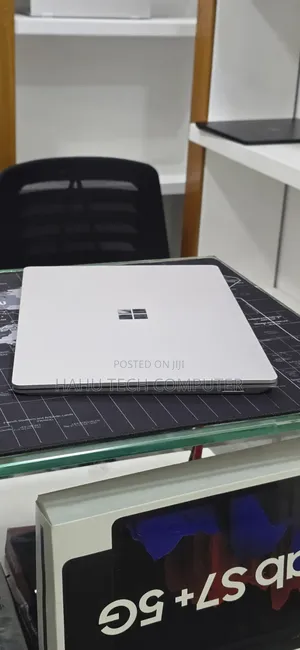 New Laptop Microsoft Surface Laptop 4 16GB Intel Core i5 SSD 512GB