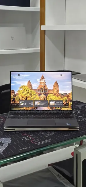 New Laptop Dell XPS 13 16GB Intel Core i7 SSD 512GB