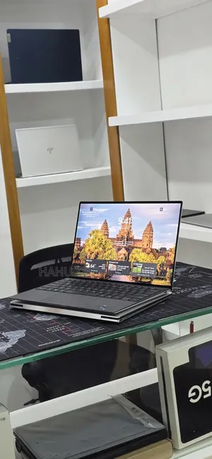 New Laptop Dell XPS 13 16GB Intel Core i7 SSD 512GB