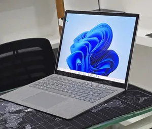 New Laptop Microsoft Surface 16GB Intel Core i5 SSD 512GB