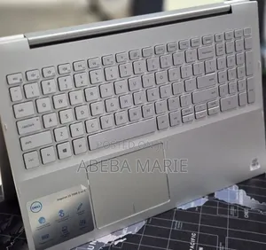 New Laptop Dell Inspiron 15 8GB Intel Core i5 SSD 256GB