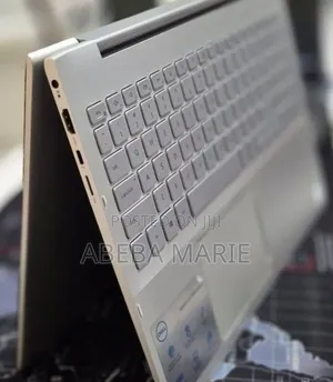 New Laptop Dell Inspiron 15 8GB Intel Core i5 SSD 256GB