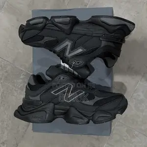 New Balance 9060
