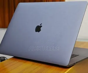 New Laptop Apple MacBook Pro 2019 16GB Intel Core i9 SSD 2T